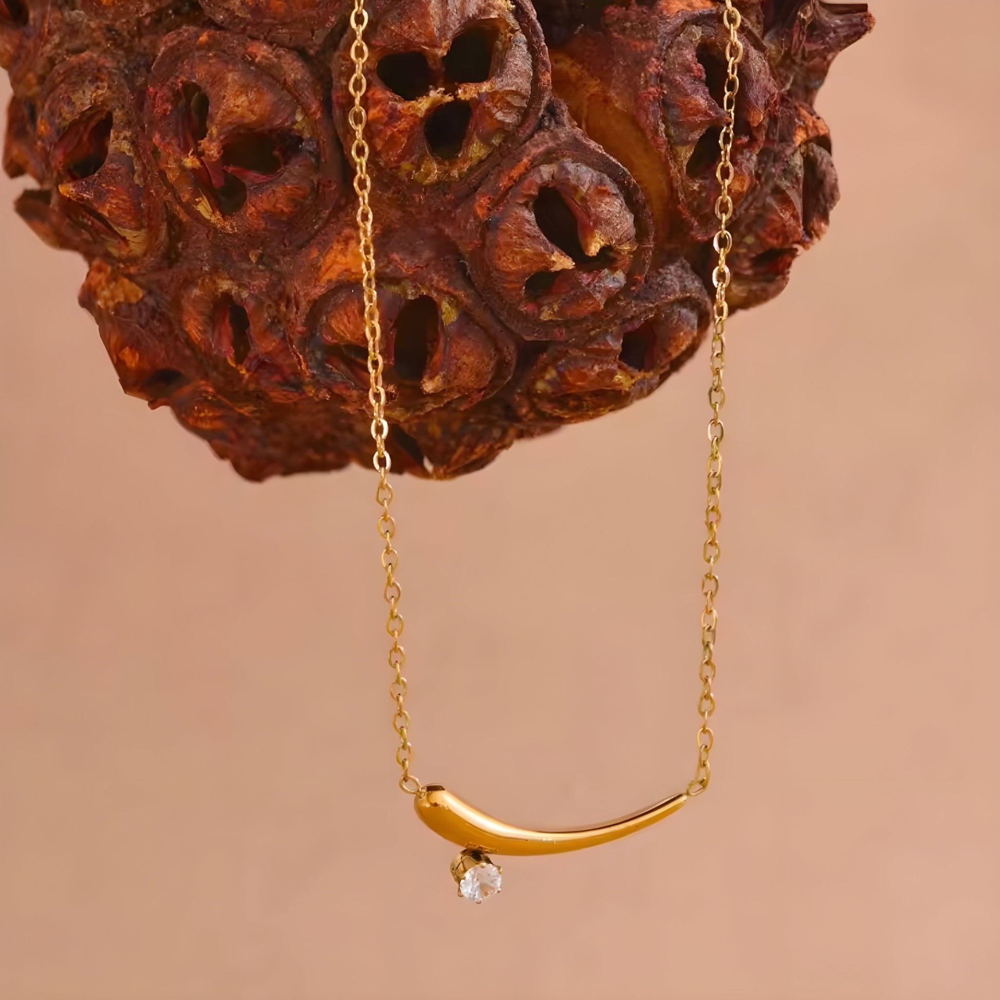 BEHI LENA NECKLACE - Etoilux