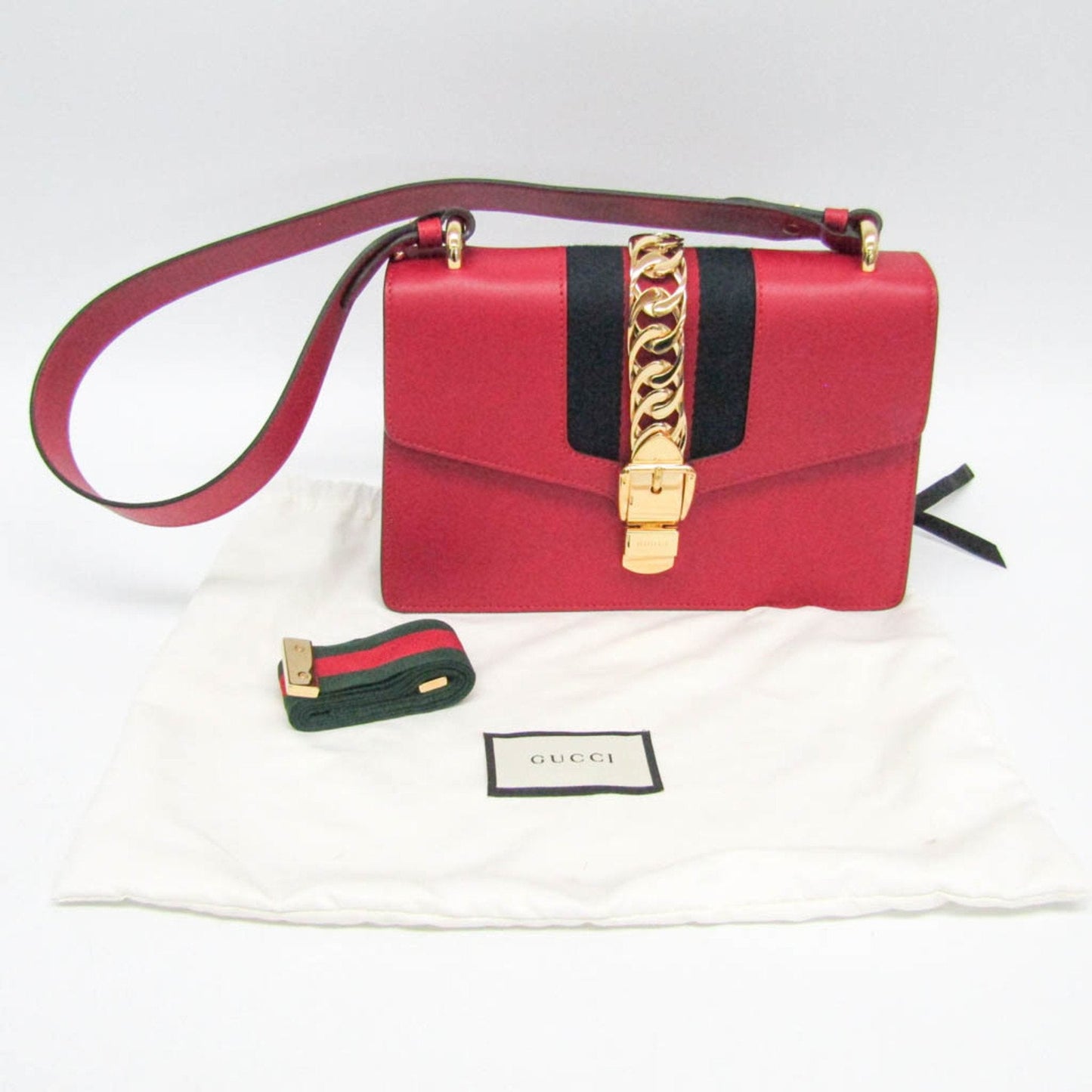Gucci Sylvie – Leather Red – Medium - Etoilux