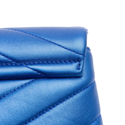 Saint Laurent Toy Loulou in Pelle di Vitello Metallizzata Blu – 2017 - Etoilux