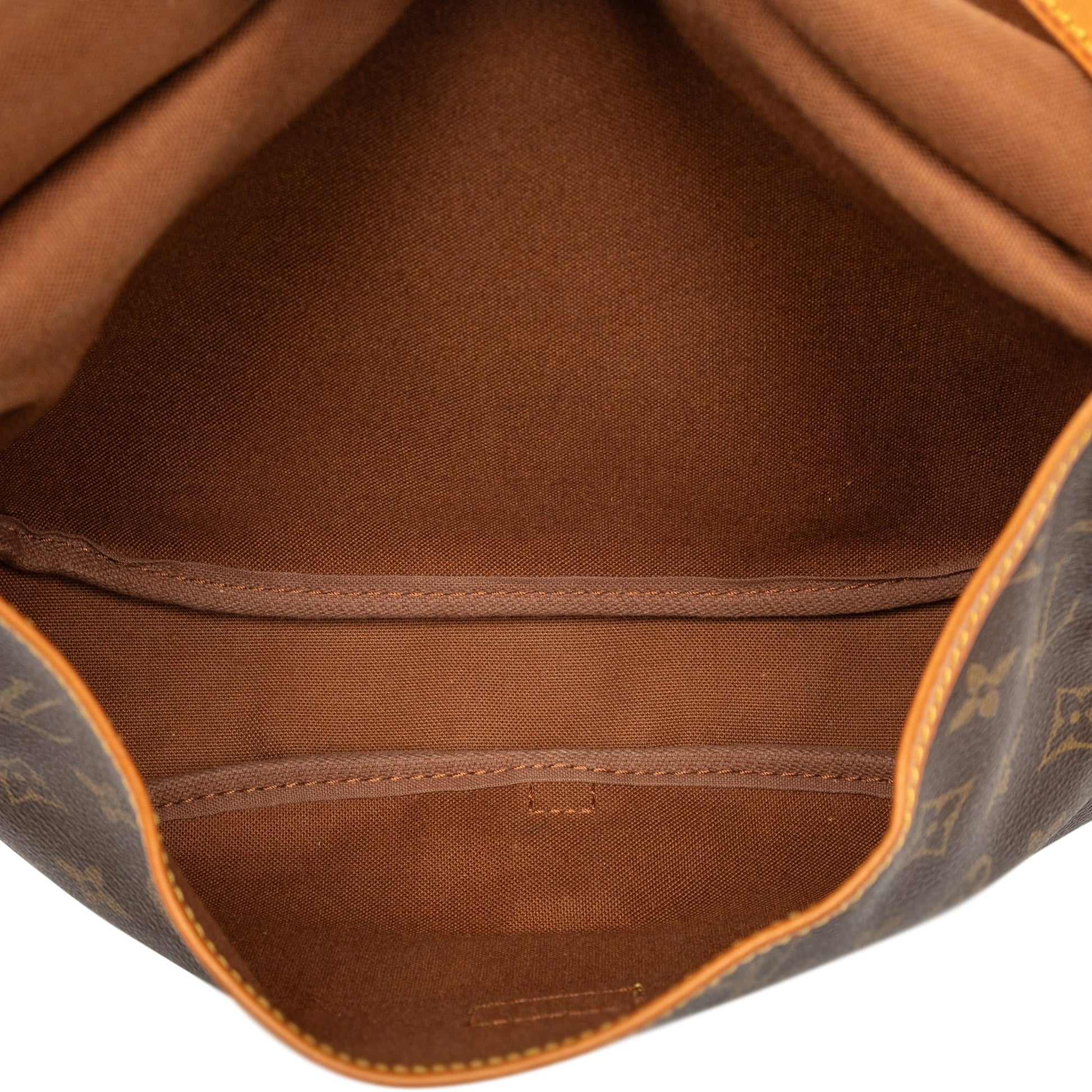 Louis Vuitton Saumur 25 Monogram Canvas 1993 – Crossbody Vintage - Etoilux