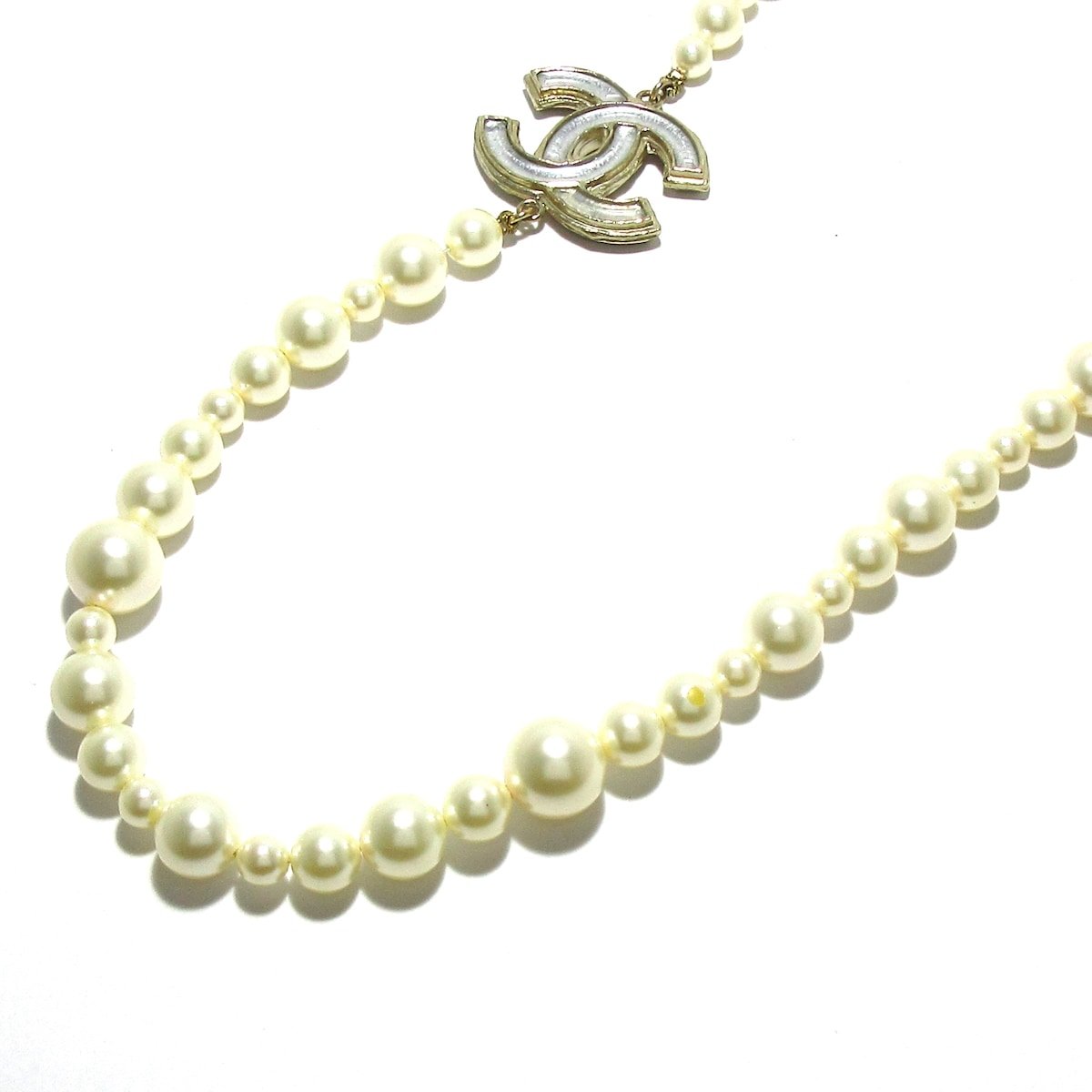 Chanel Sautoir Perle Avorio Pendente CC Bicolor Gold – Collezione 12A - Etoilux