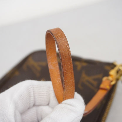 Louis Vuitton Pochette Accessoire - Etoilux
