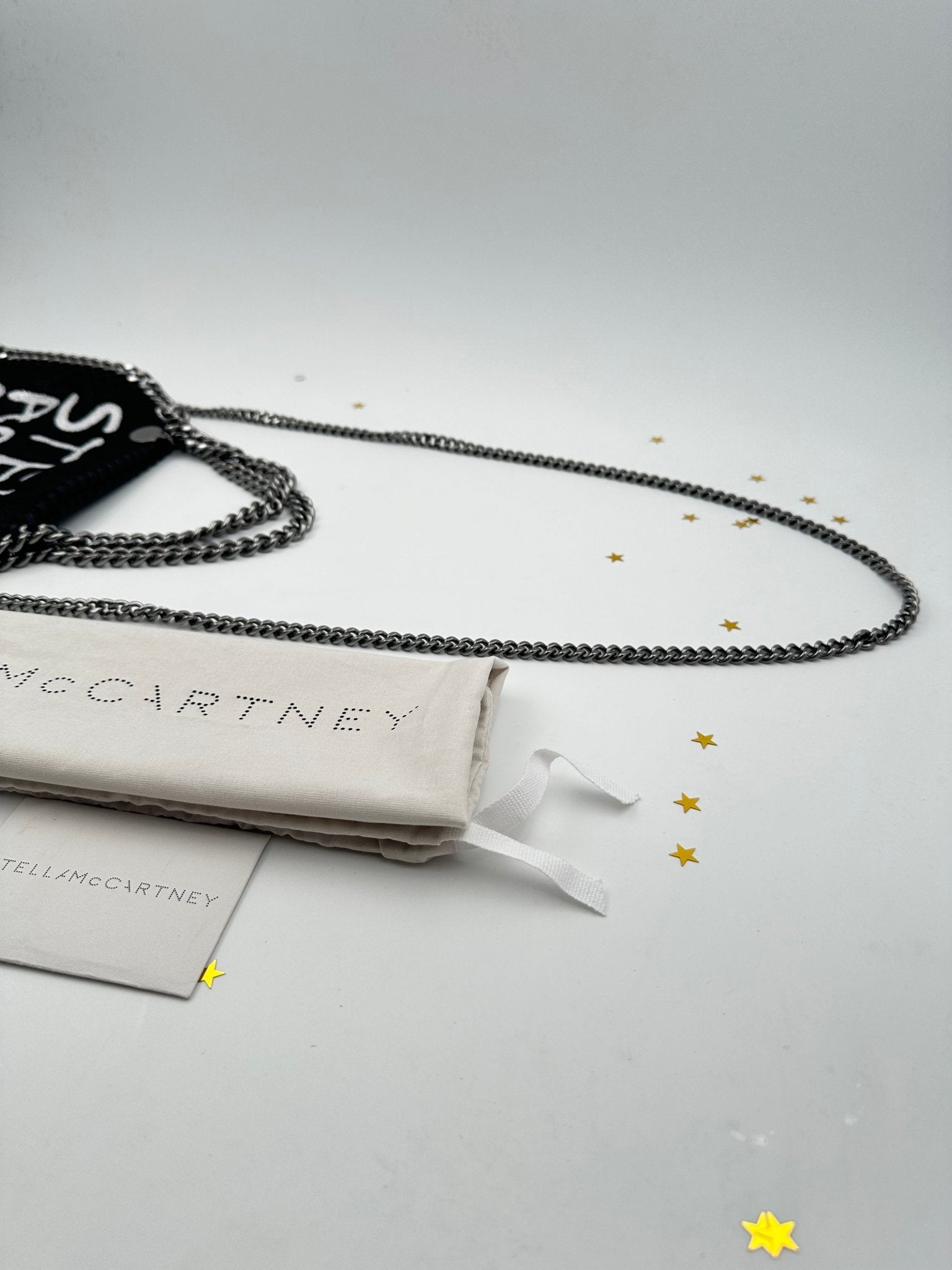 Stella McCartney Falabella Mini Graffiti Logo – Nero - Etoilux