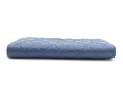 Chanel Portafoglio Matelassé Zippy Caviar Blu Navy – Hardware Oro – 19 cm - Etoilux