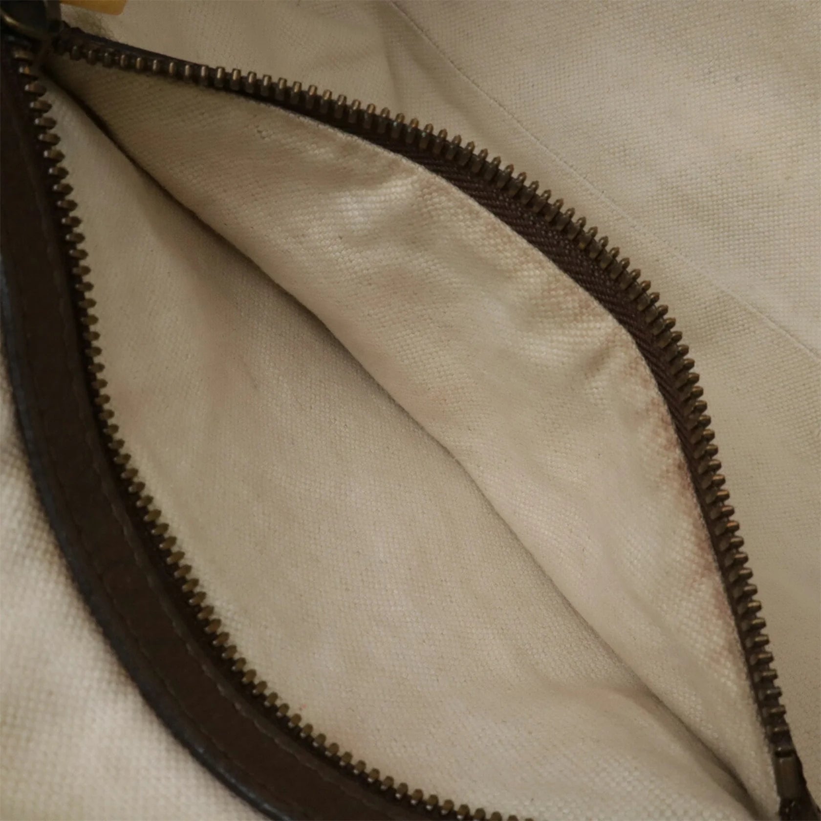 Gucci Borsa a tracolla media GUCCI Ophidia GG Supreme in PVC e pelle, beige moka marrone, - Etoilux