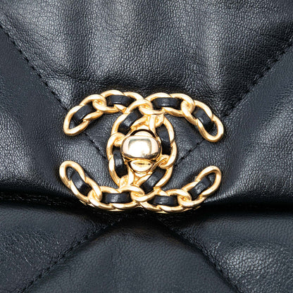Chanel 19 Small Pelle di Agnello Nera 2019 – Hardware Trio – 25 cm - Etoilux