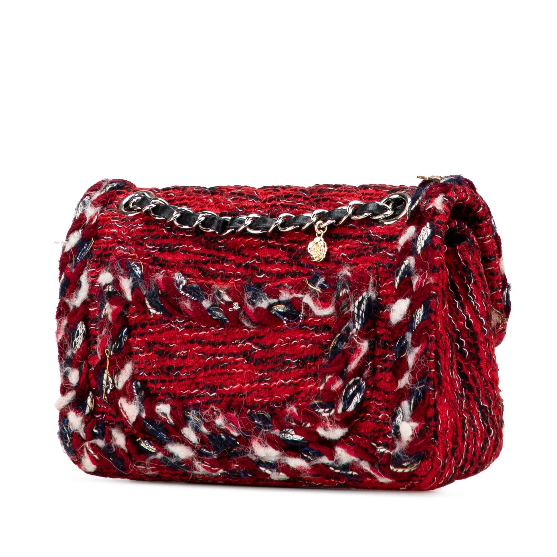 Chanel – Flap Bag Tweed Rosso con Charm Metallici – 2017/18 - Etoilux
