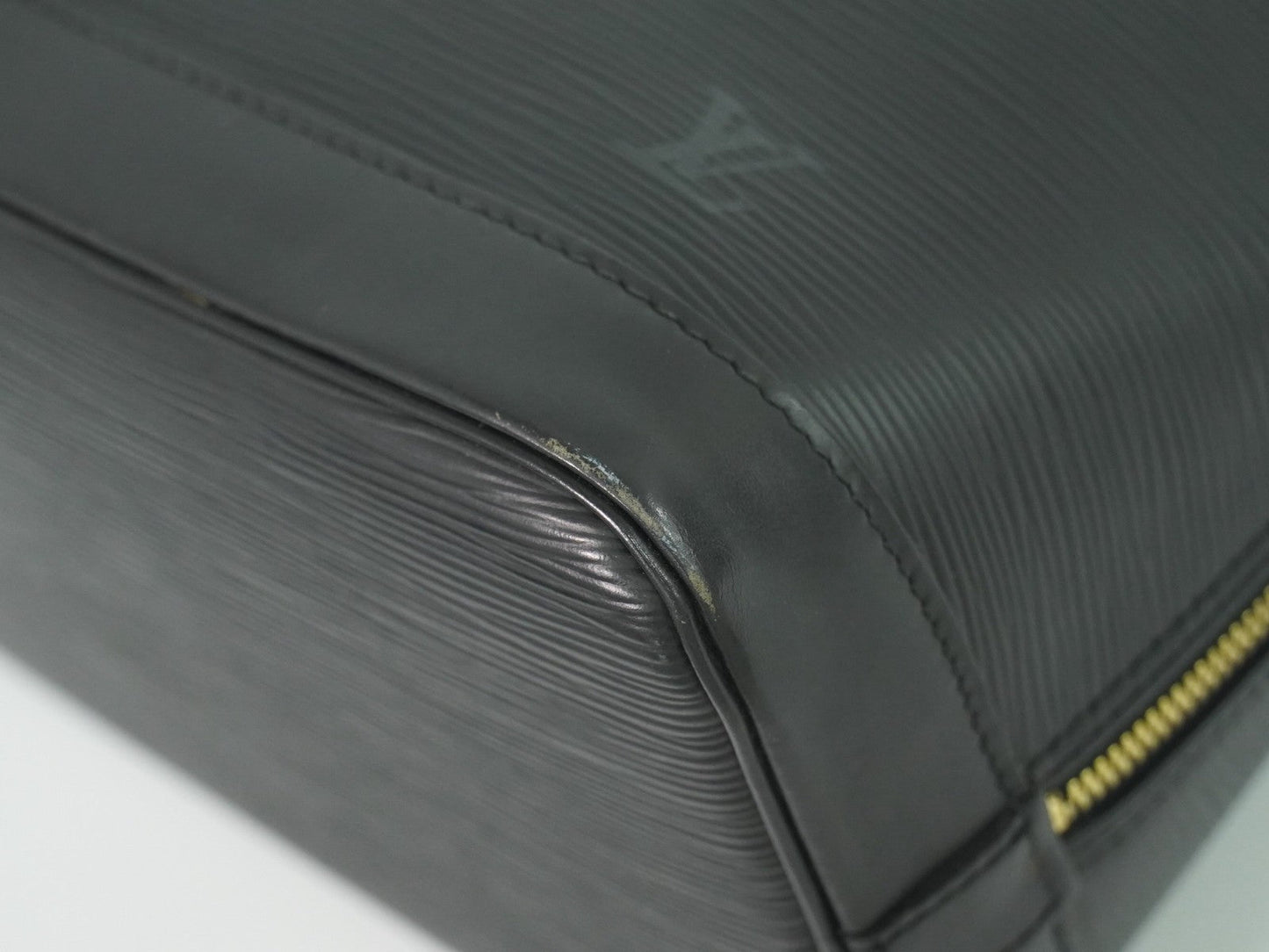 Louis Vuitton Alma MM – Pelle Épi Nera – Vintage 1996 - Etoilux