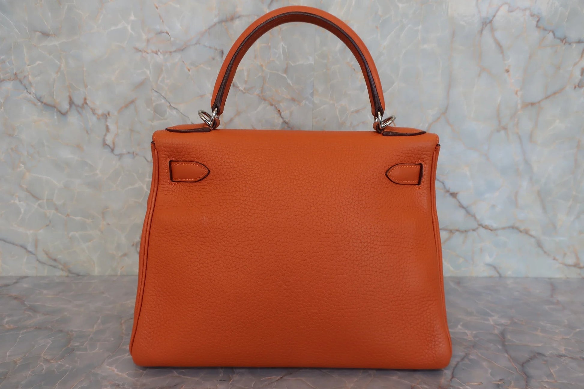 Hermès Kelly 28 Retourné Togo Orange Hardware Palladio 2004 - Etoilux