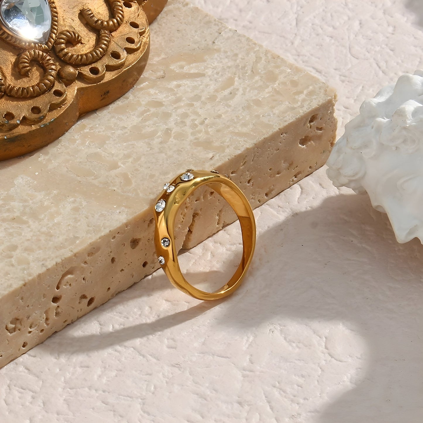 BEHI LORENA RING - Etoilux