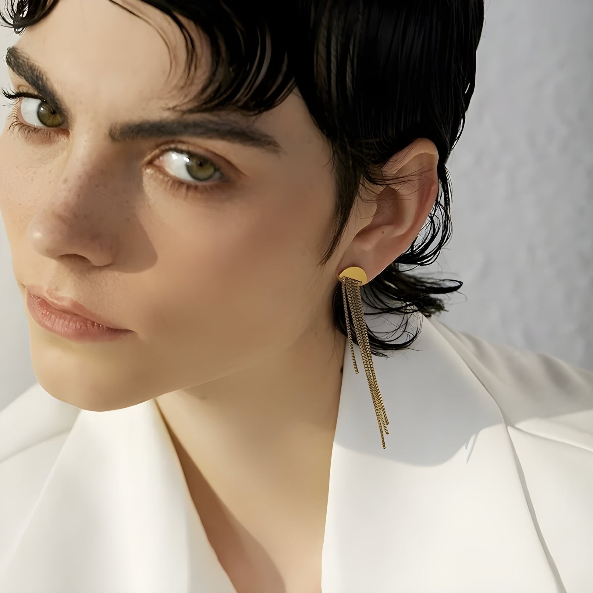BEHI HEYLEY EARRINGS - Etoilux
