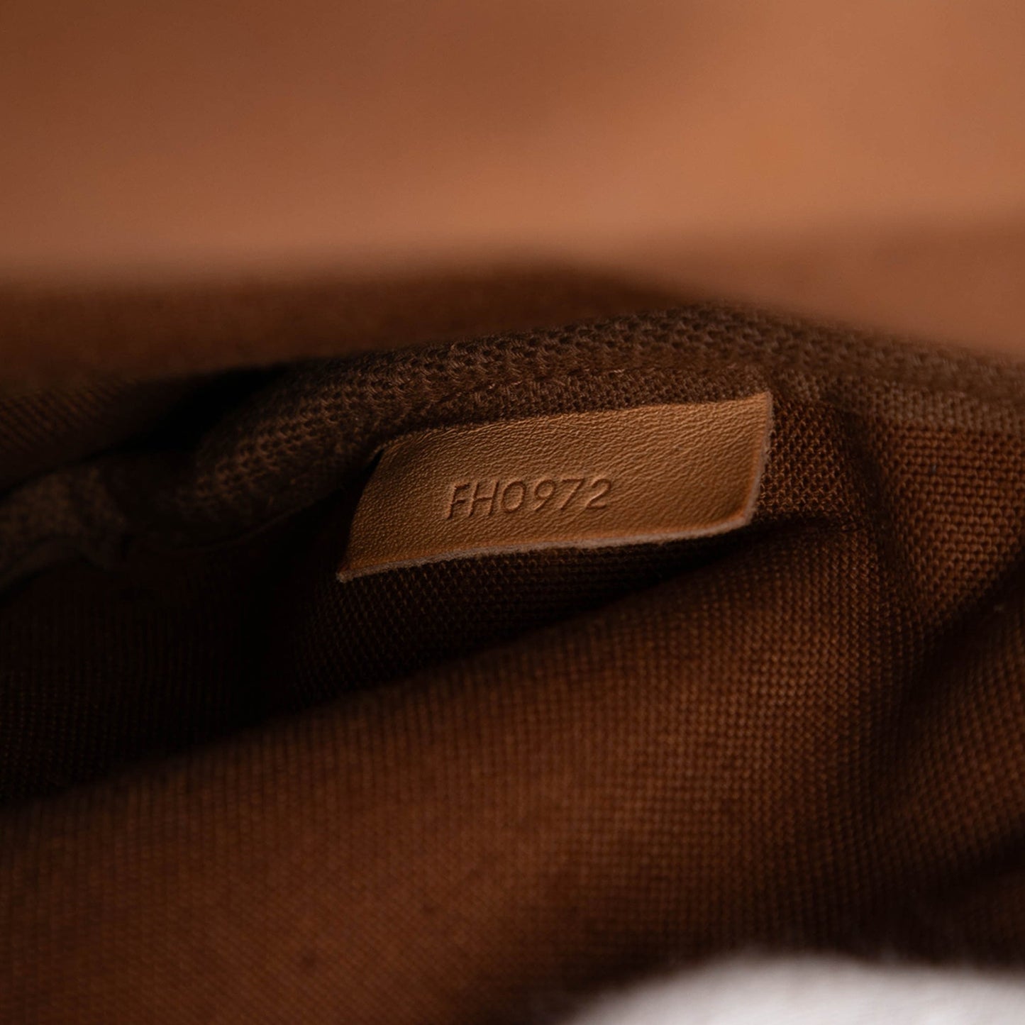 Louis Vuitton Saumur 30 Monogram Canvas – 1992 - Etoilux