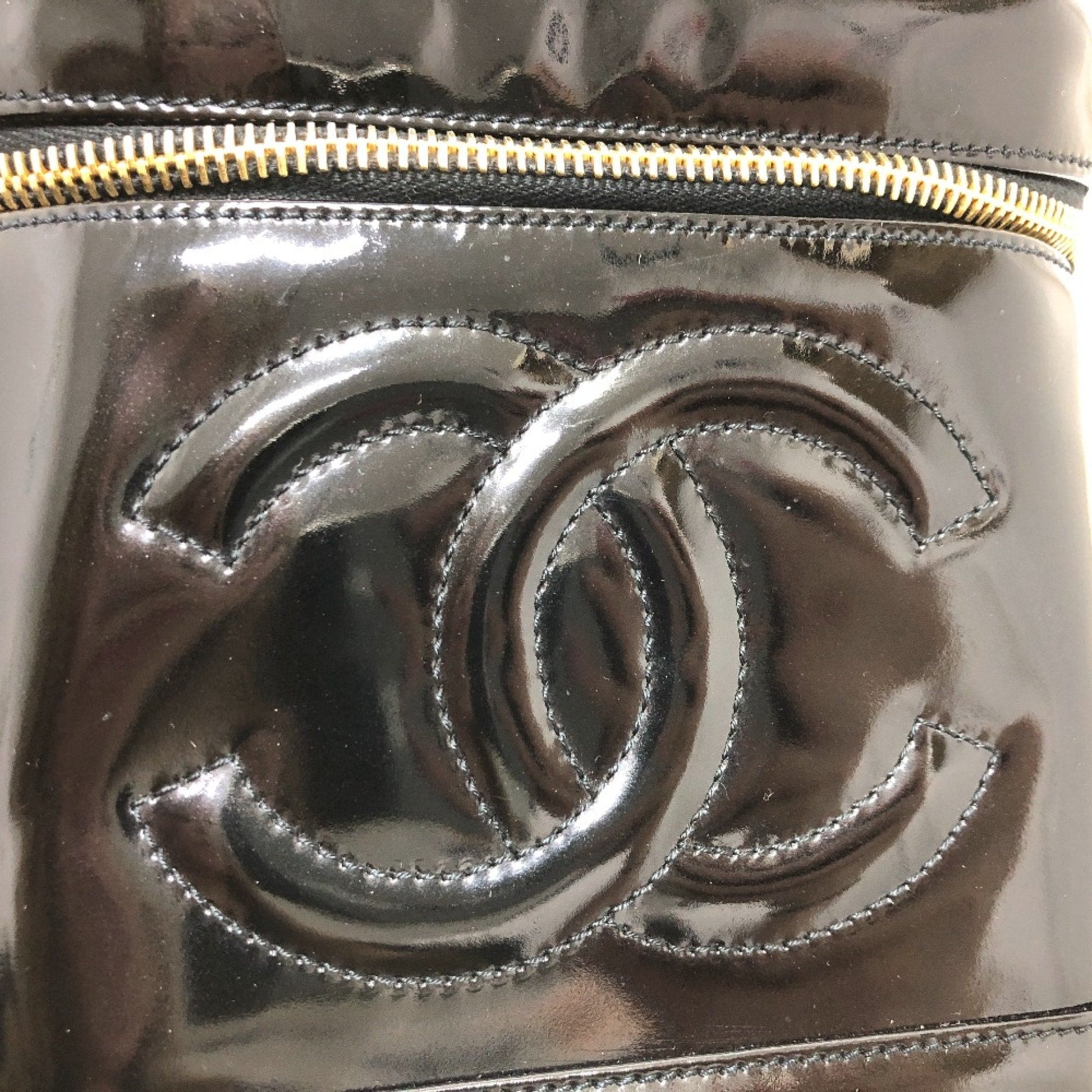 Chanel Vanity - Etoilux