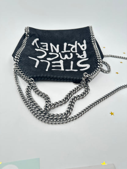 Stella McCartney Falabella Mini Graffiti Logo – Nero - Etoilux