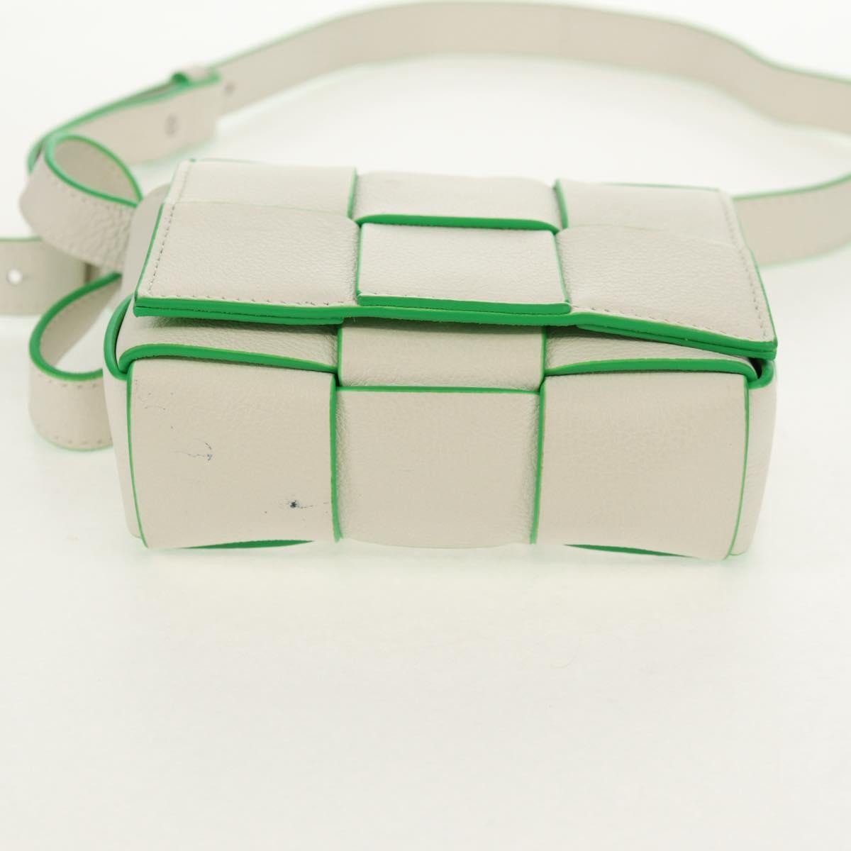 Bottega Veneta Cassette Mini Maxi Intrecciato Bianco/Verde – 12 cm - Etoilux