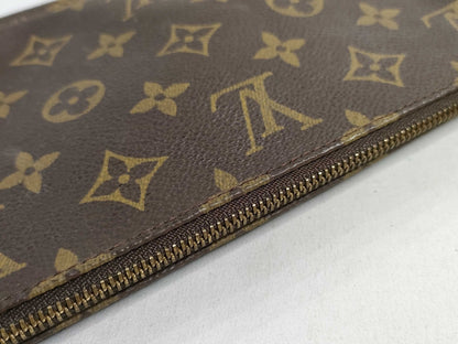 Louis Vuitton Pochette Randonnée - Etoilux
