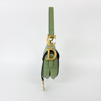 Dior Saddle Bag Media Pelle Grana Sage Green Hardware Dorato – 25 cm - Etoilux
