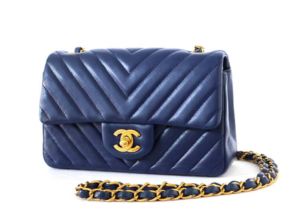 Chanel Borsa a spalla in pelle trapuntata - Etoilux