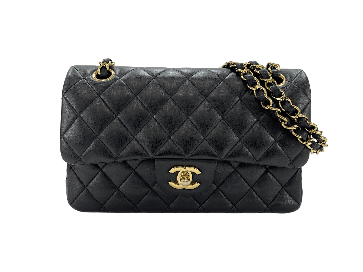 Chanel Borsa in Pelle Nera con Catena - Etoilux