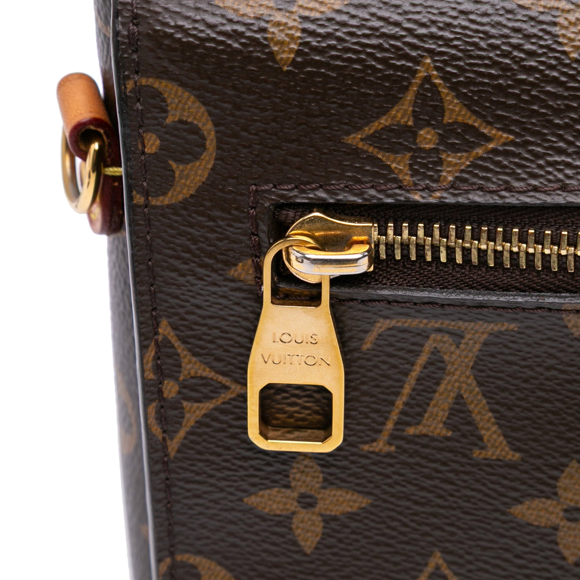 Louis Vuitton Pochette Métis Monogram Canvas – 2018 - Etoilux
