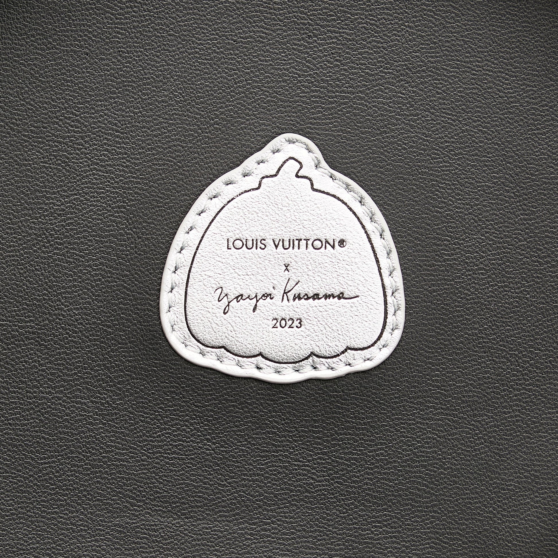 Louis Vuitton Cannes – Yayoi Kusama – Pelle di Vitello Nera – 2023 - Etoilux