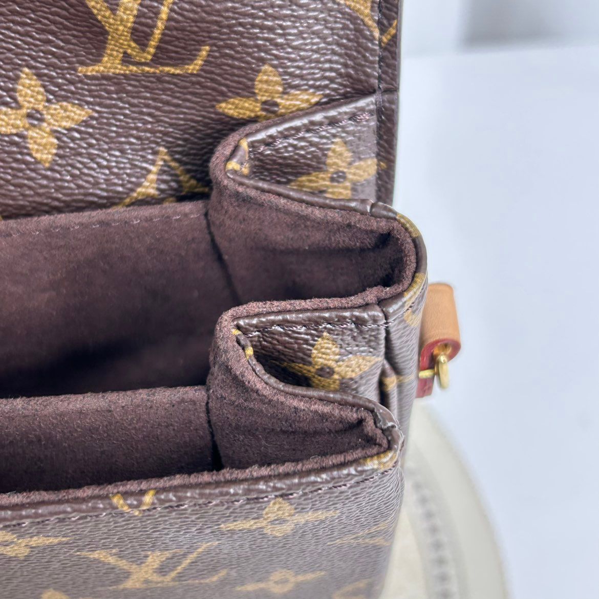 Louis Vuitton Pochette Métis – Monogram Canvas - Etoilux