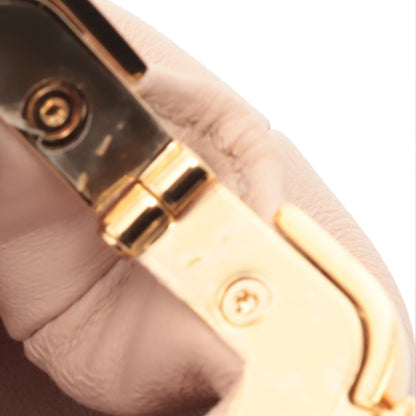 Fendi – First Mini Borsa in Pelle Nappa Rosa con Dettagli Oro - Etoilux