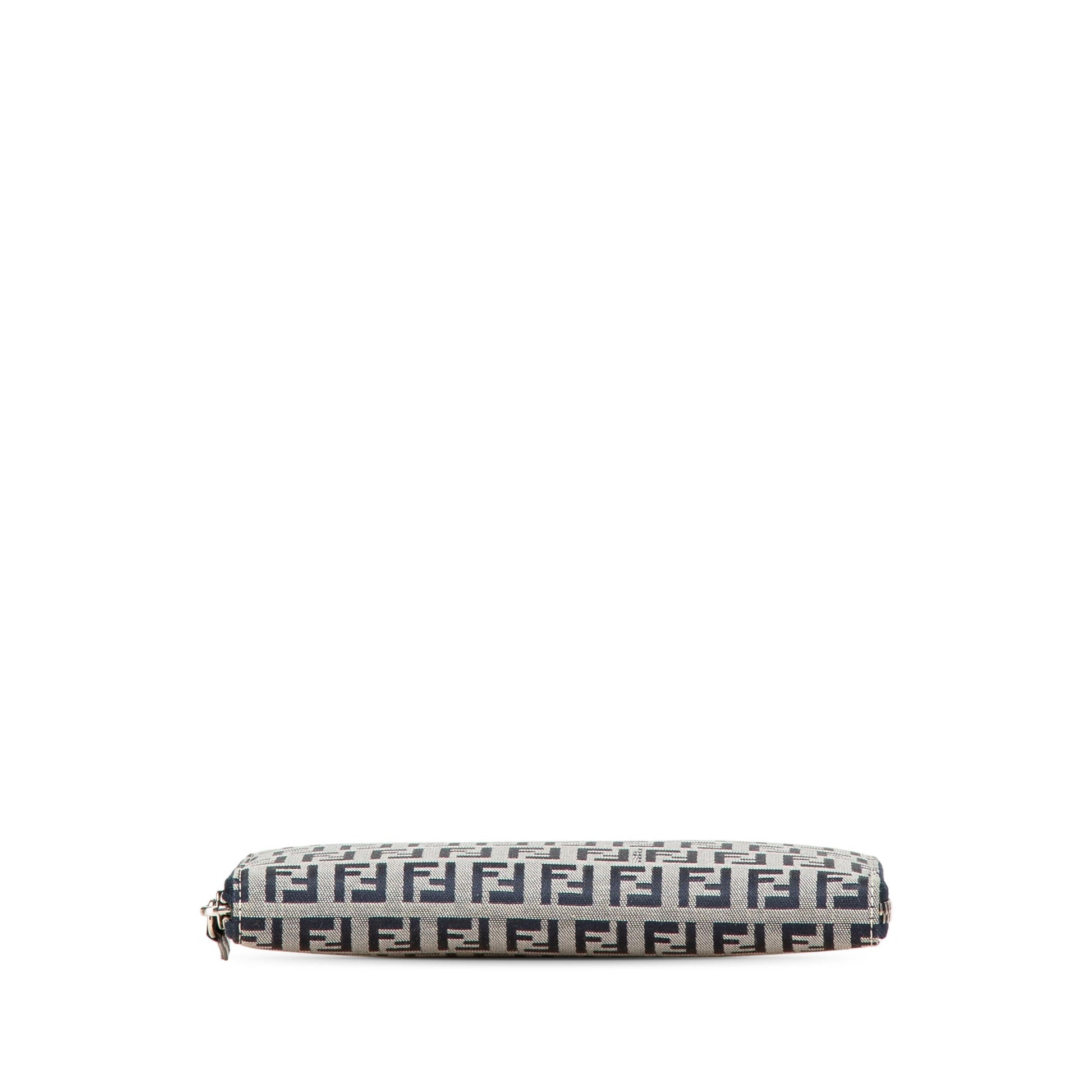 Fendi Portafoglio Zip - Around in Tela FF Zucca Blu – 2000s - Etoilux