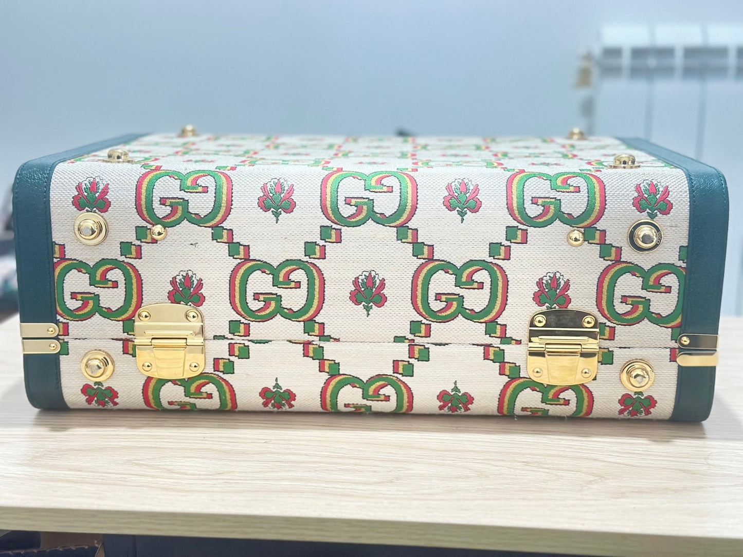 Valigia Gucci Centennial Limited Edition EL0465011024 - Etoilux