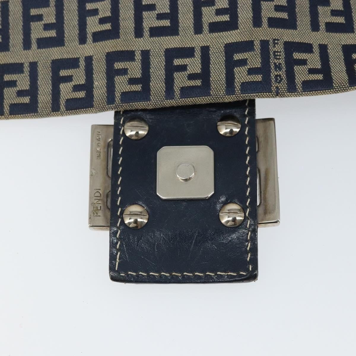 Fendi Mamma Baguette Zucchino Canvas Navy – 28 cm - Etoilux