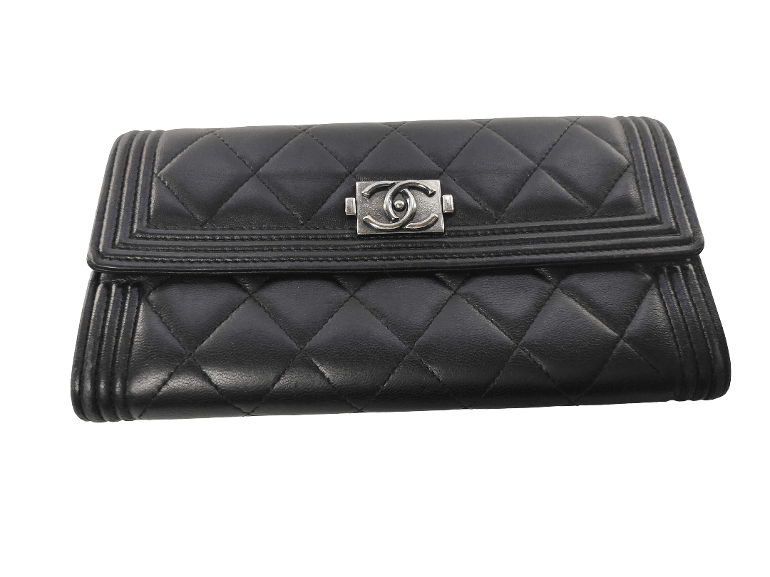 Chanel Boy Long Flap Wallet – Agnello trapuntato nero, ferramenta argento anticato - Etoilux