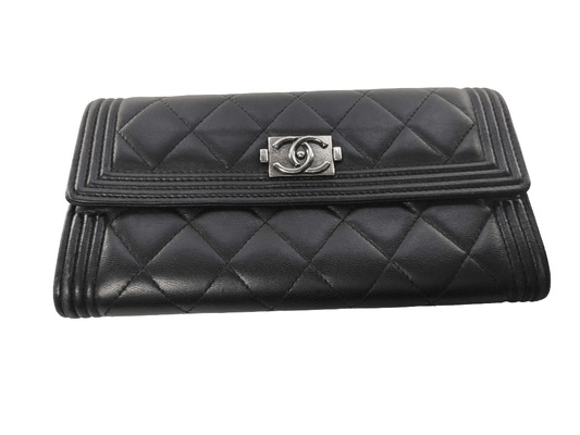 Chanel Boy Long Flap Wallet – Agnello trapuntato nero, ferramenta argento anticato - Etoilux