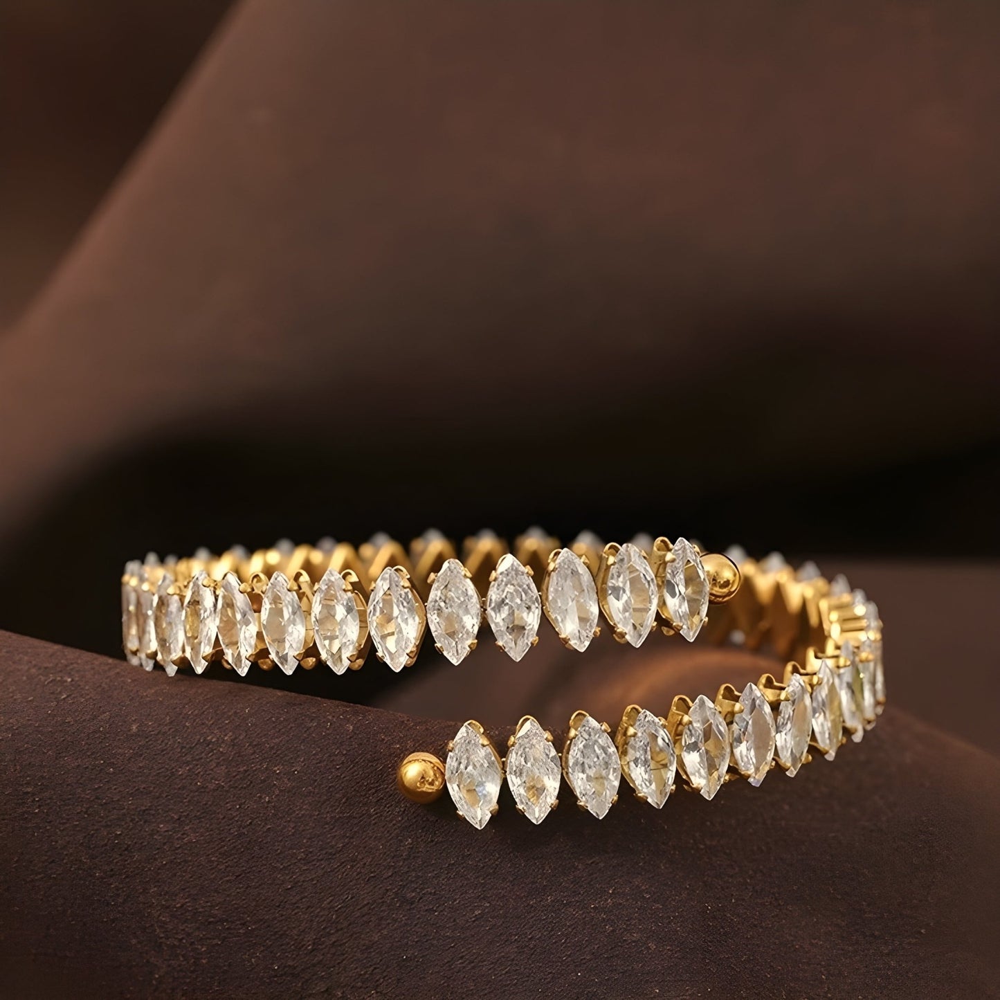 BEHI VISHVA BRACELET - Etoilux