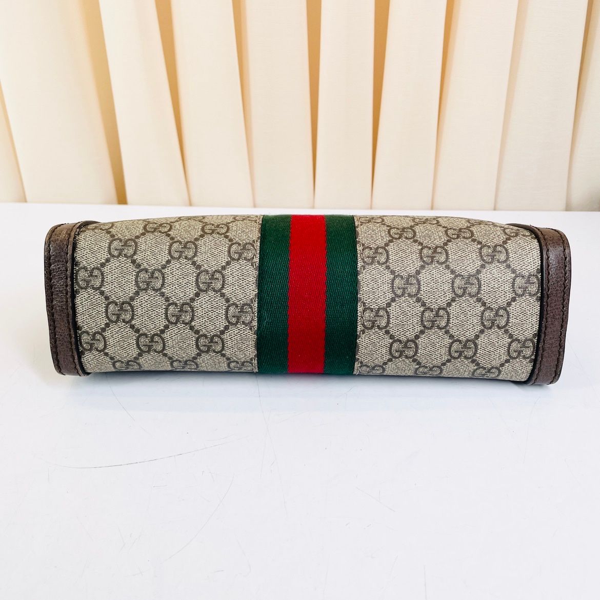 Gucci – Ophidia Canvas Retro con Tracolla in Catena – 26 × 7 × 17.5 cm - Etoilux