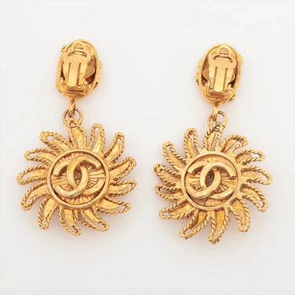 Chanel Orecchini Vintage Soleil CC Clip Metallo Dorato — Collezione 94A, 1994 - Etoilux
