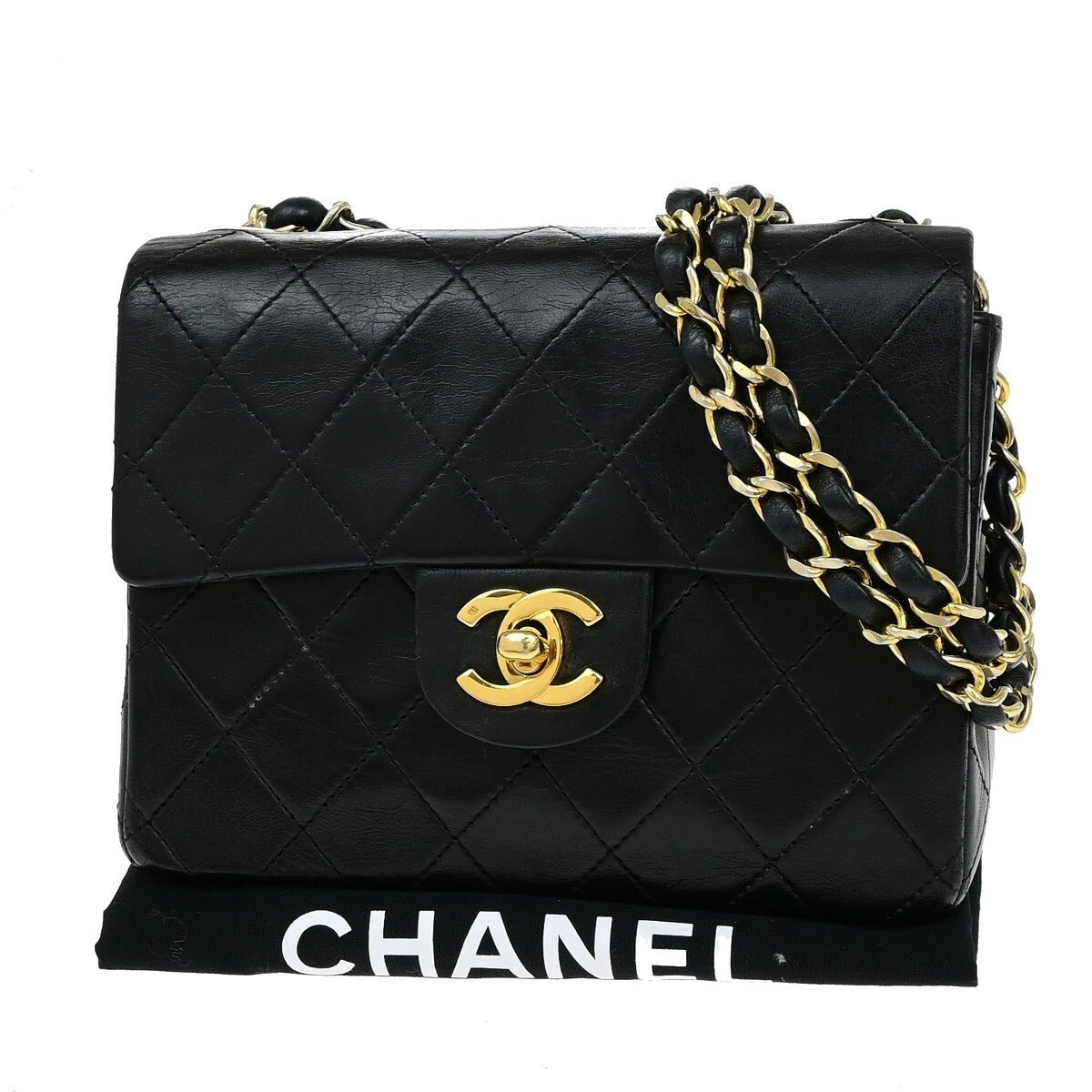 Chanel Vintage Mini Classic Flap Agnello Nero Hardware Oro – 17 cm - Etoilux