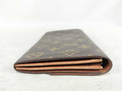 Louis Vuitton Porte Trésor International - Etoilux