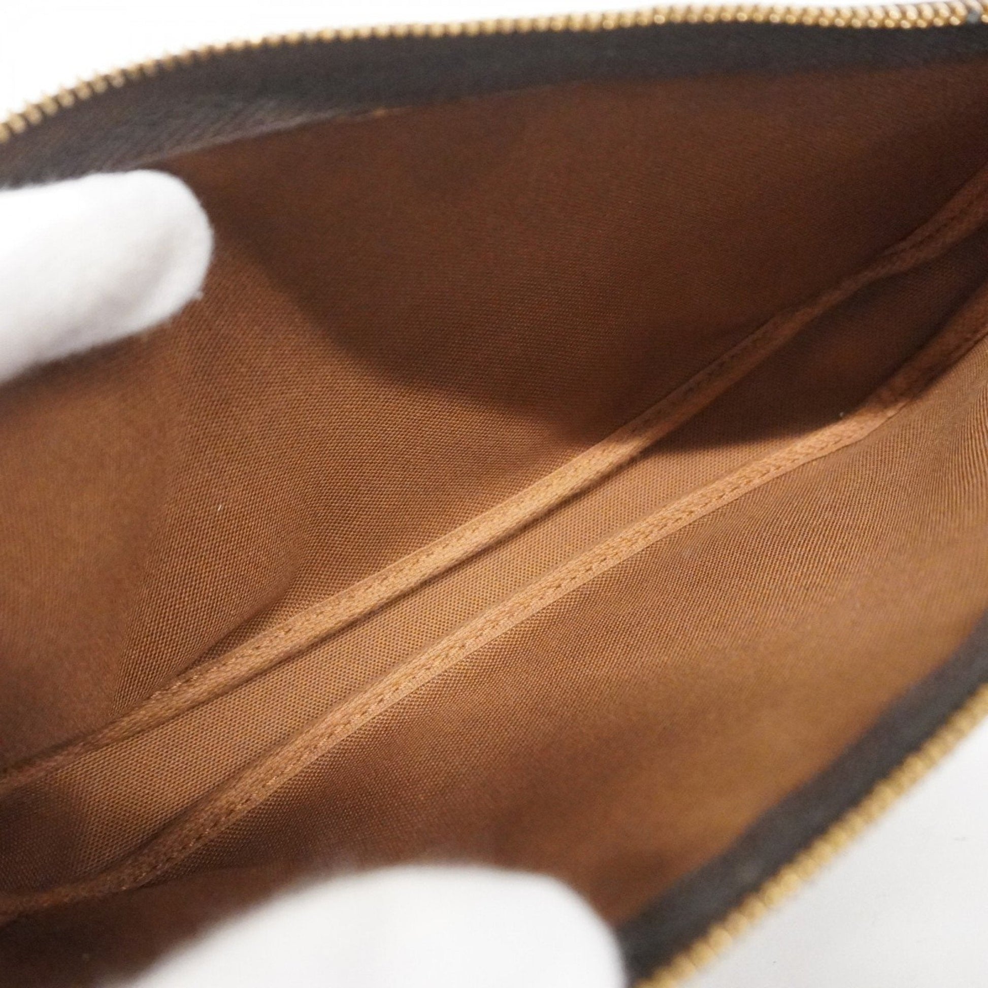Louis Vuitton Pochette Accessoire - Etoilux