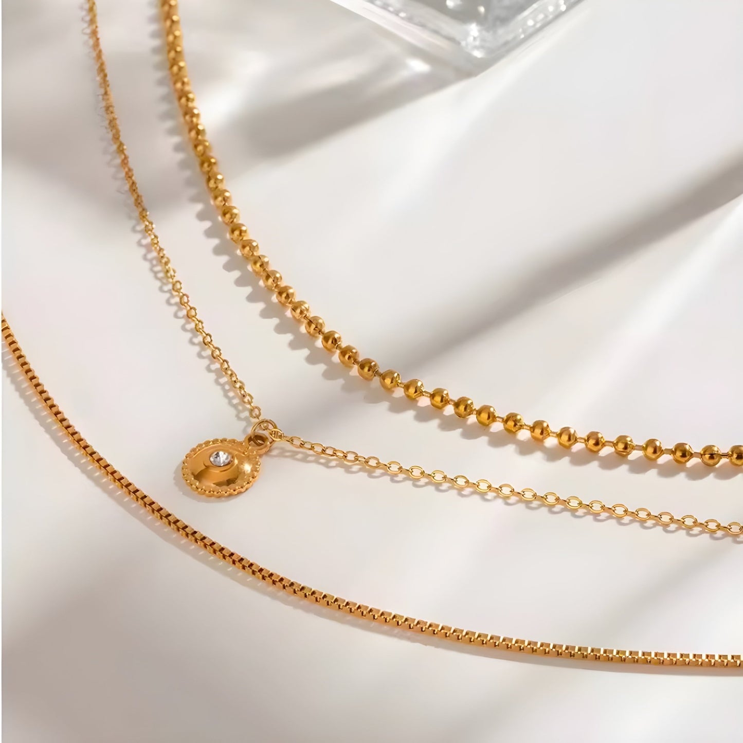 BEHI YULIA NECKLACE - Etoilux