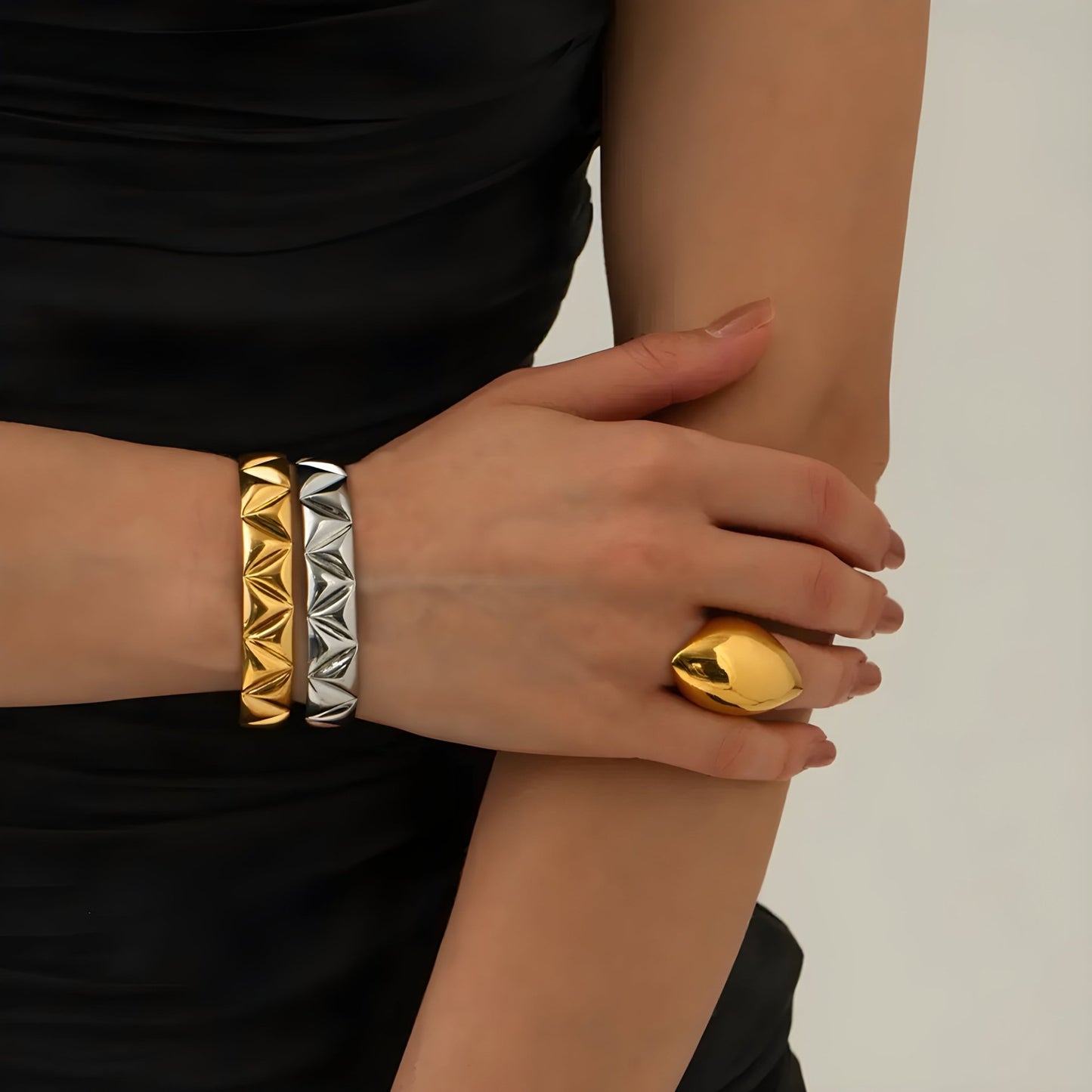 BEHI YOSELIN RING - Etoilux