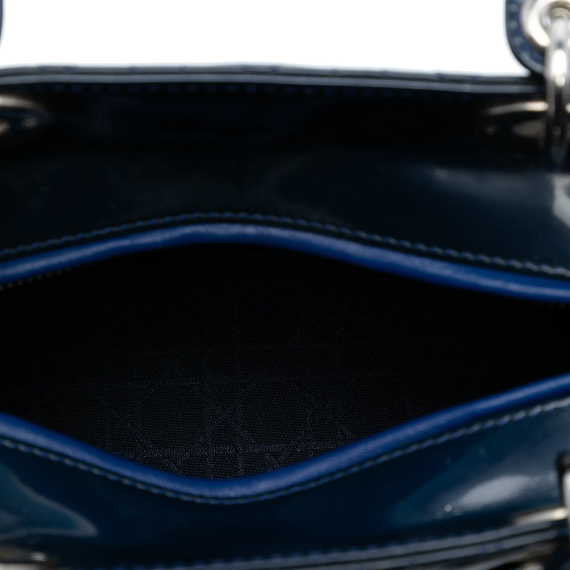 Christian Dior Lady Dior Medium Cannage Patent Leather – 2013 - Etoilux