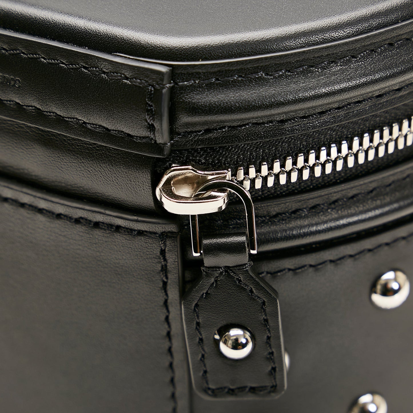 Louis Vuitton Cannes – Yayoi Kusama – Pelle di Vitello Nera – 2023 - Etoilux