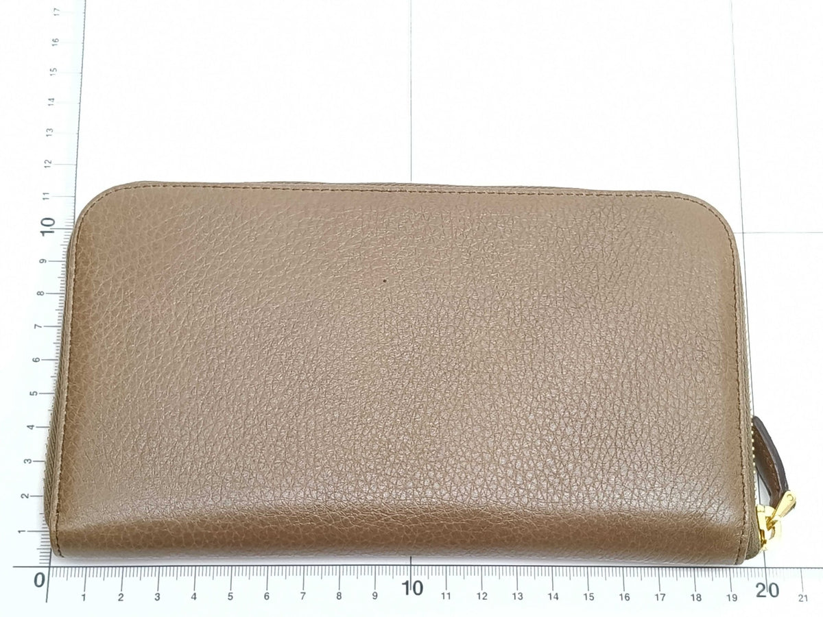 Prada Portafoglio Cahier a tre ante - Etoilux