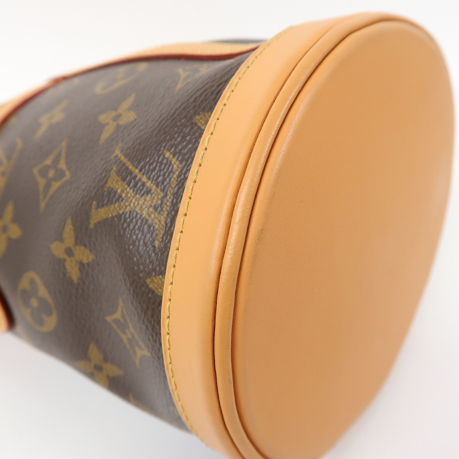 Louis Vuitton Duffle Monogram Canvas 2010 – 14,5 cm - Etoilux