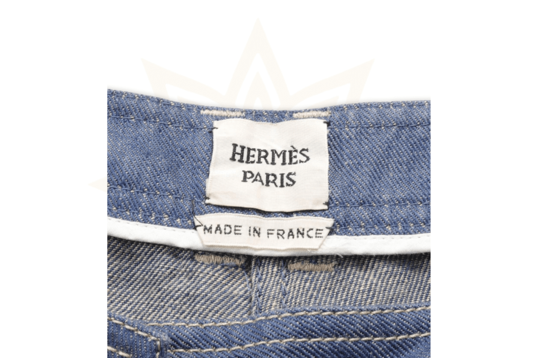 Hermès – Pantaloni in denim blu con cintura Medall H Taglia 40 - Etoilux