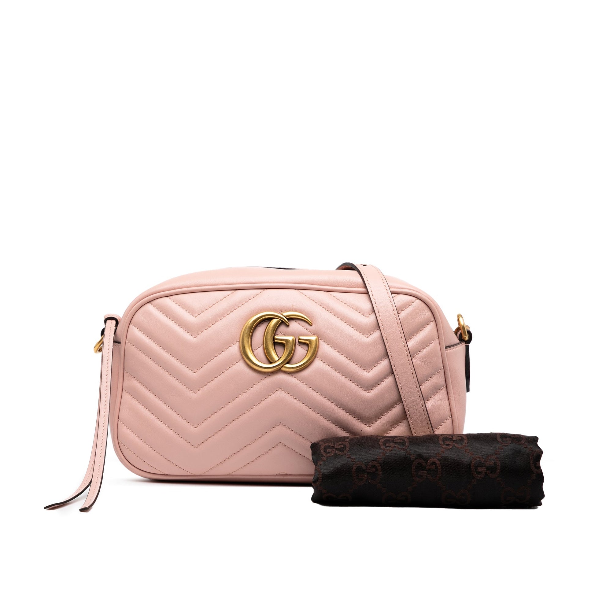 Gucci GG Marmont Matelassé – Borsa a tracolla in pelle rosa - Etoilux