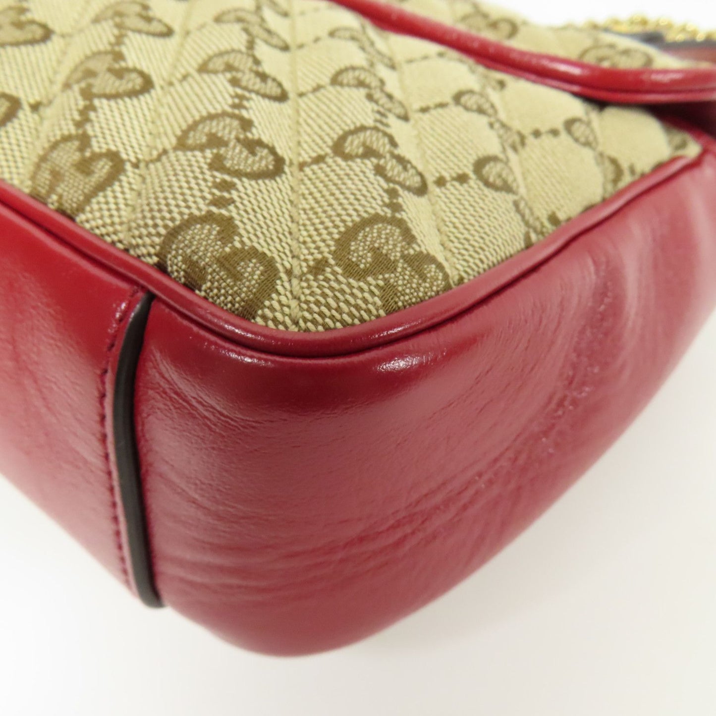 Gucci GG Marmont Small Shoulder Bag – Canvas GG Beige/Rosso con Tracolla a Catena Dorata – 25 cm - Etoilux