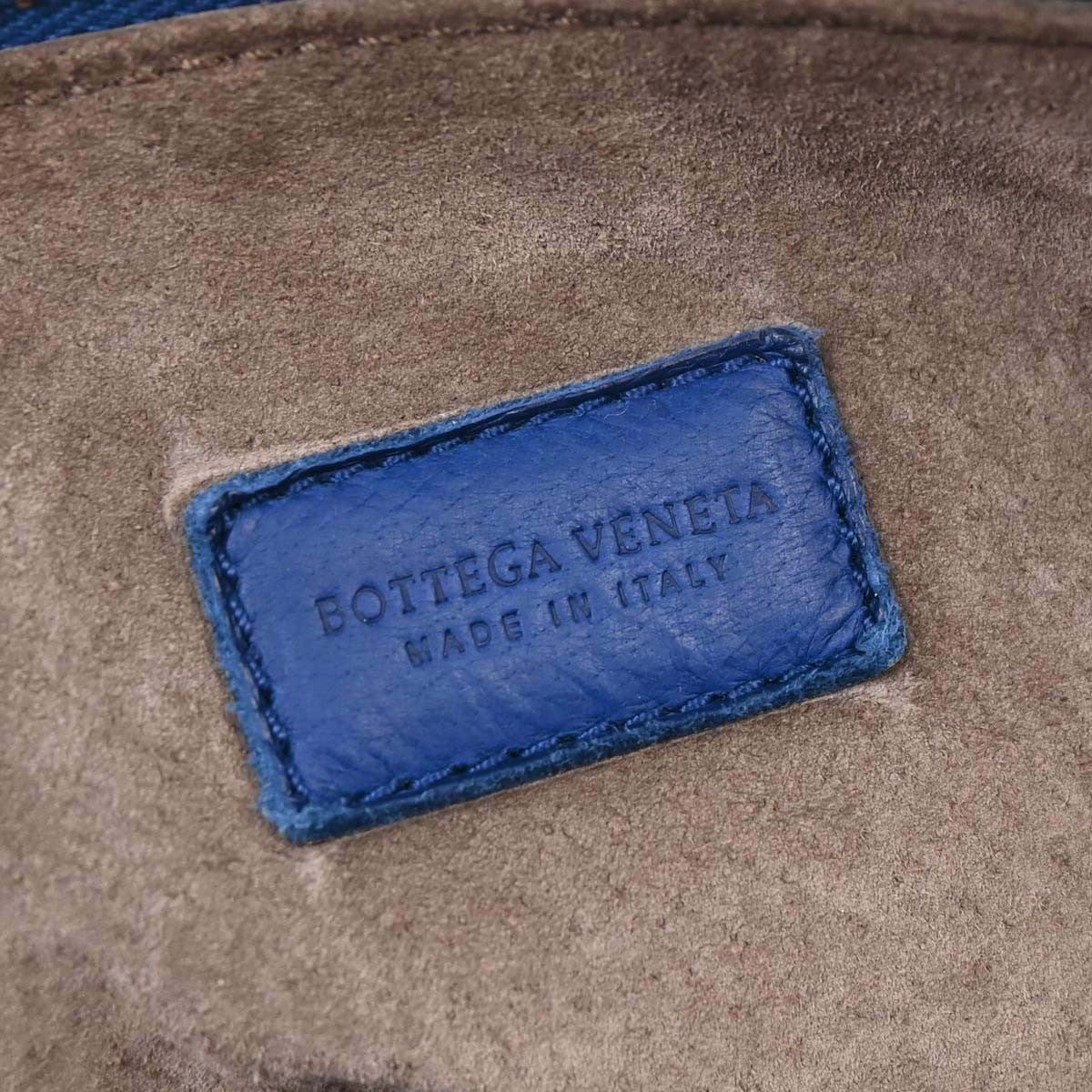 Bottega Veneta Intrecciato Nappa Cobalt Blue Hardware Dorato 2008 — Mini Hobo - Etoilux