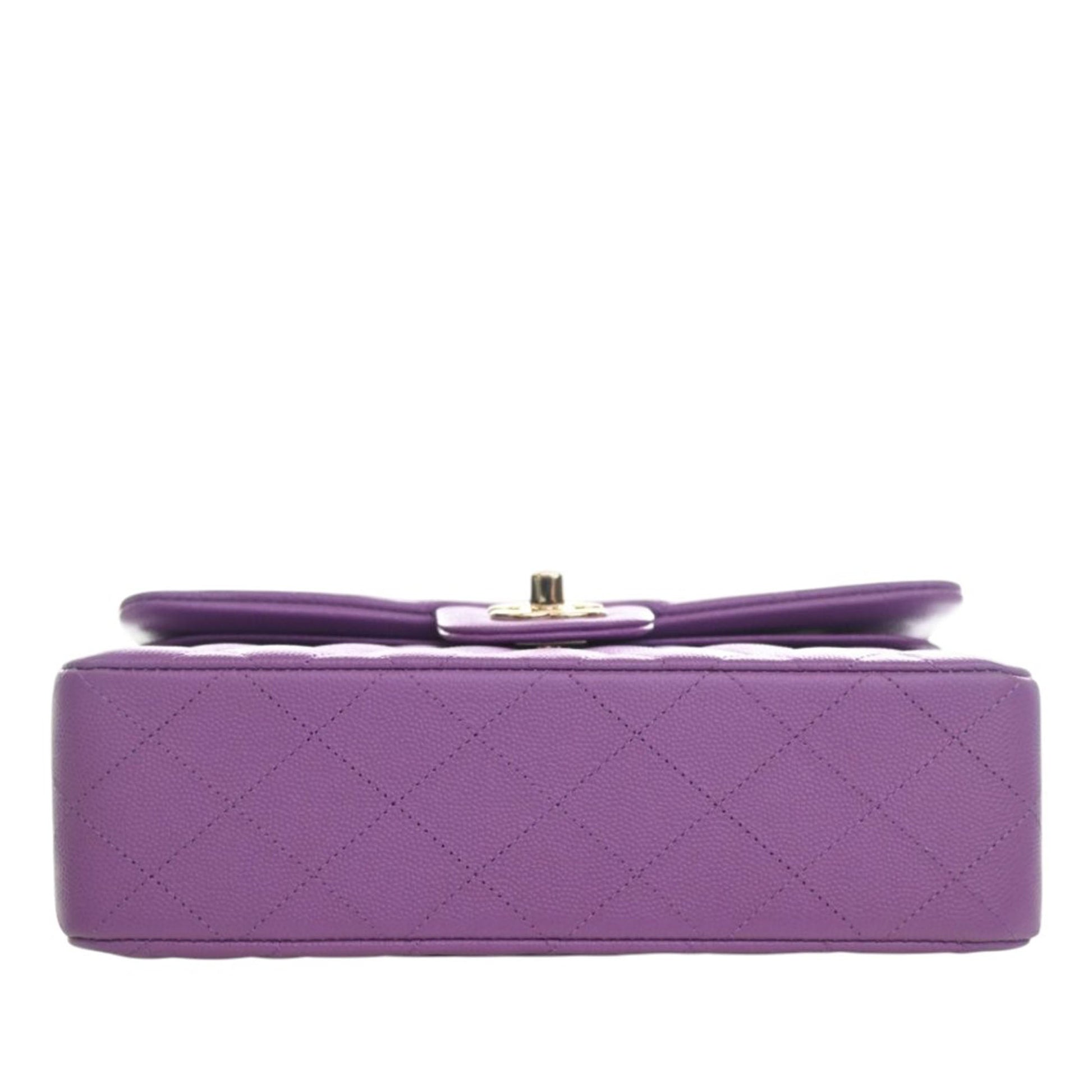 Chanel Classic Flap Pelle Caviar Viola Medium – 22 cm - Etoilux