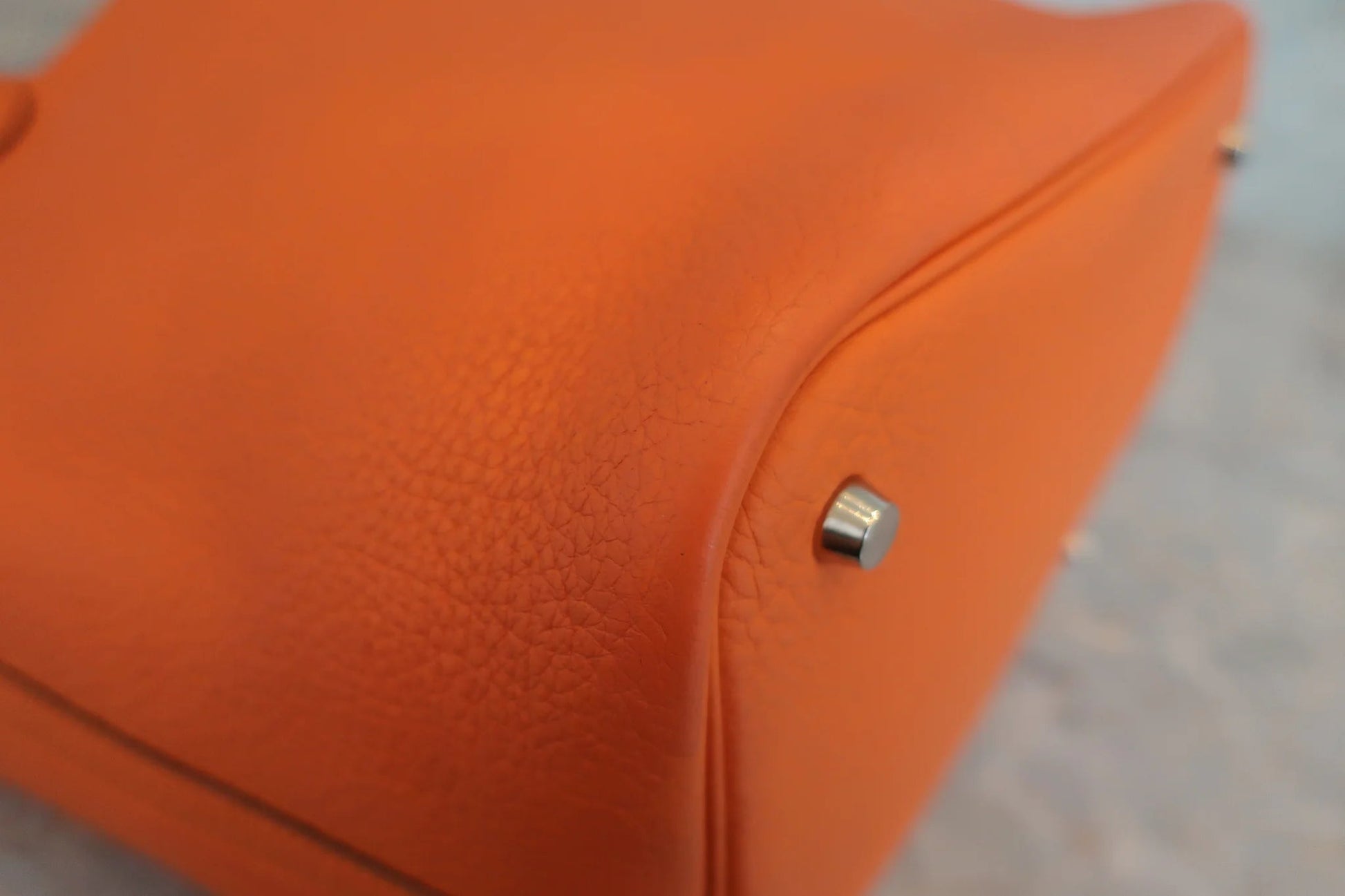 Hermès Picotin Lock MM Pelle Clemence Orange – Hardware Palladio - Etoilux